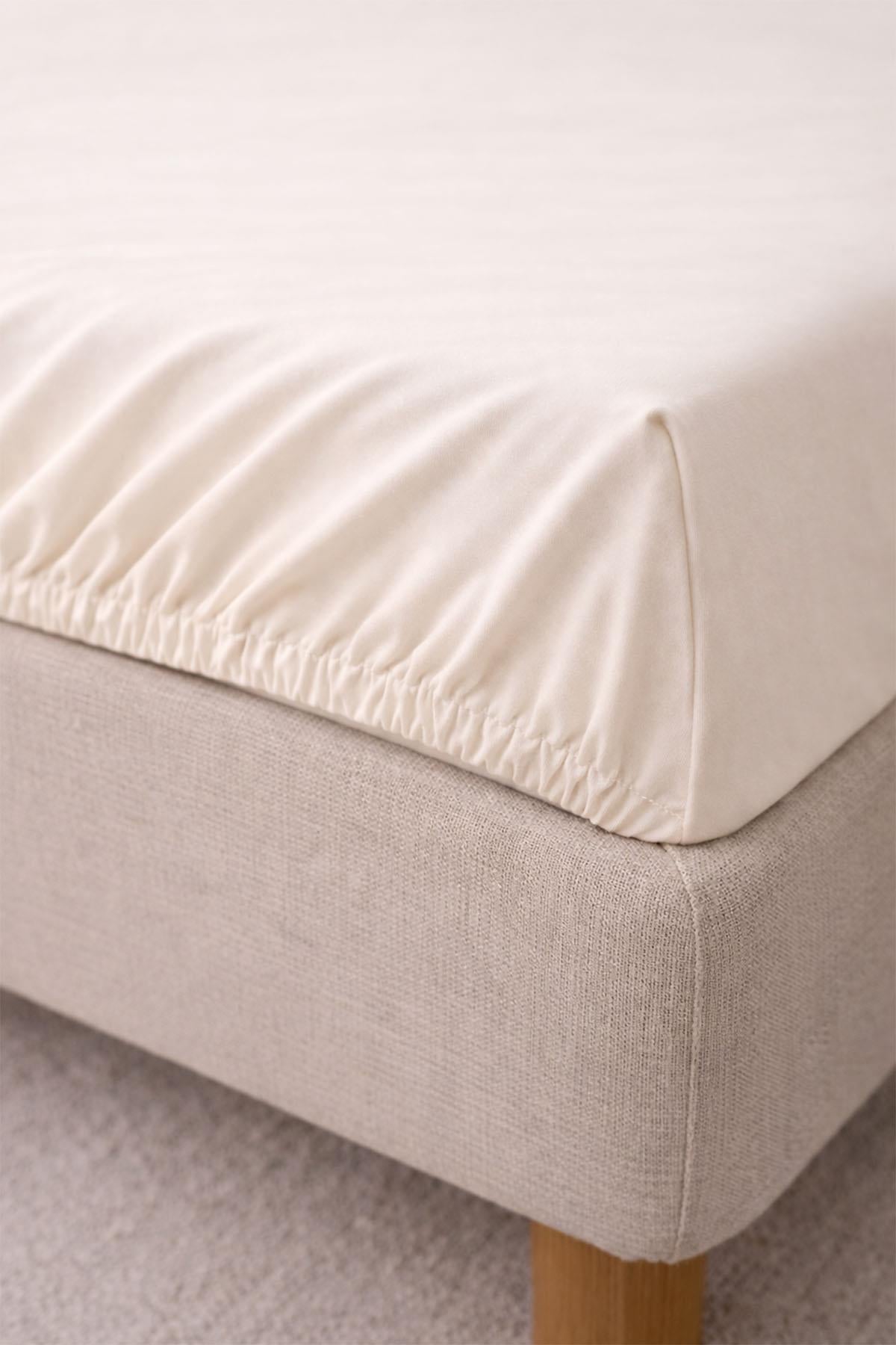Basic Cotton Sateen Fitted Sheet with Elastic All Around (160 x 200 cm)