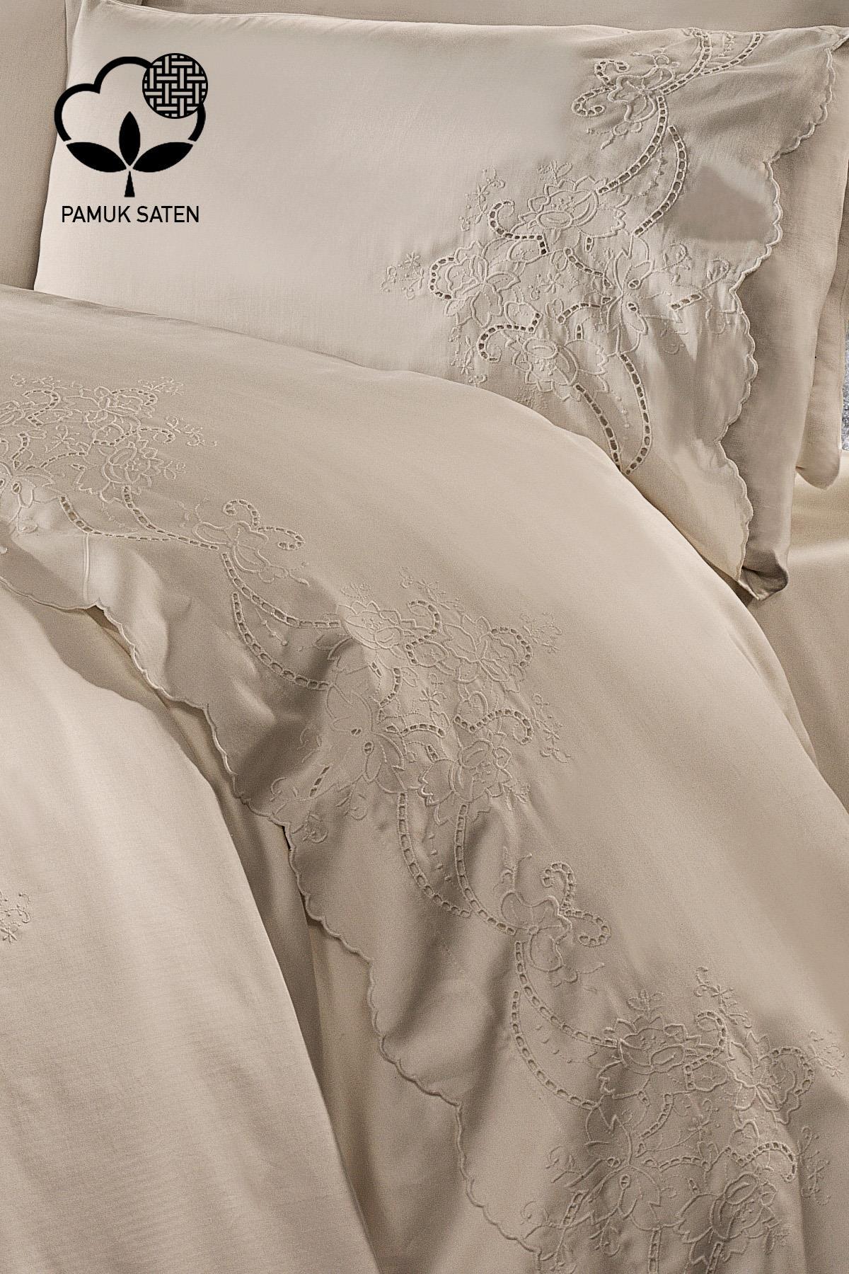 Dynasty Embroidered King Size 7-Piece Duvet Cover + Quilt Set