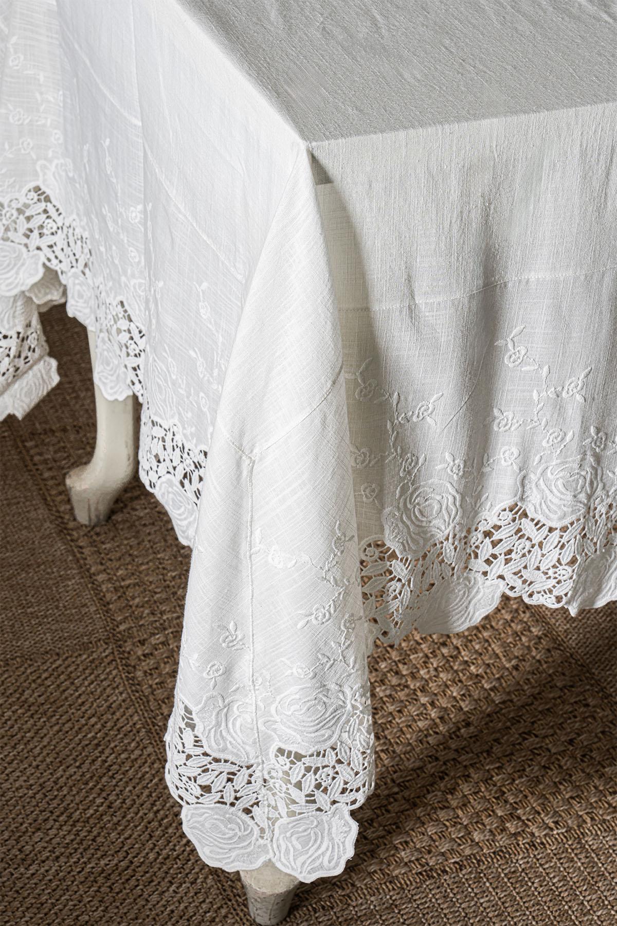 Morena Floral Embroidered Stain-Resistant, Easy-to-Care Tablecloth (160 x 320 cm)