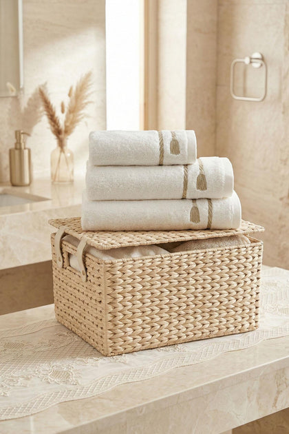 Rom Embroidered Hand Towel (50 x 90 cm)