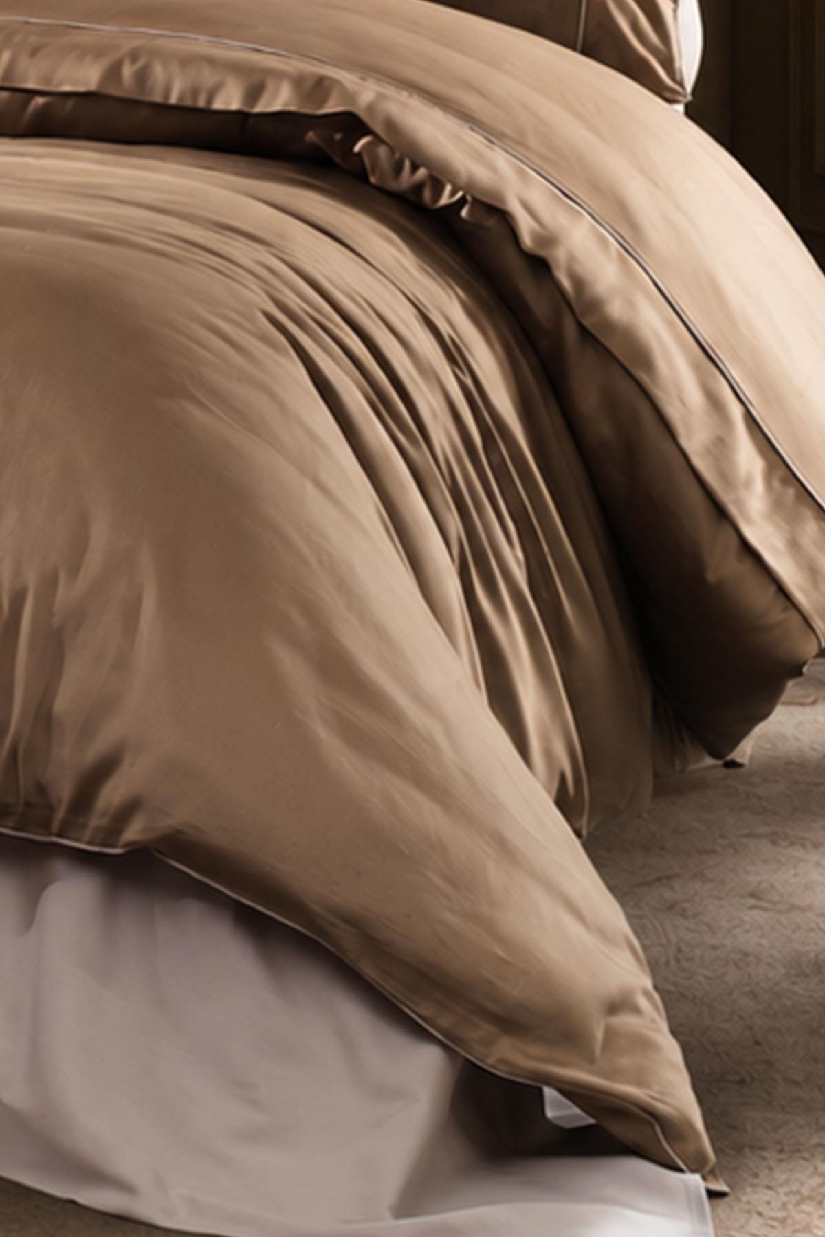 Alix Piped Cotton Satin Double 6-Piece Duvet Cover Set