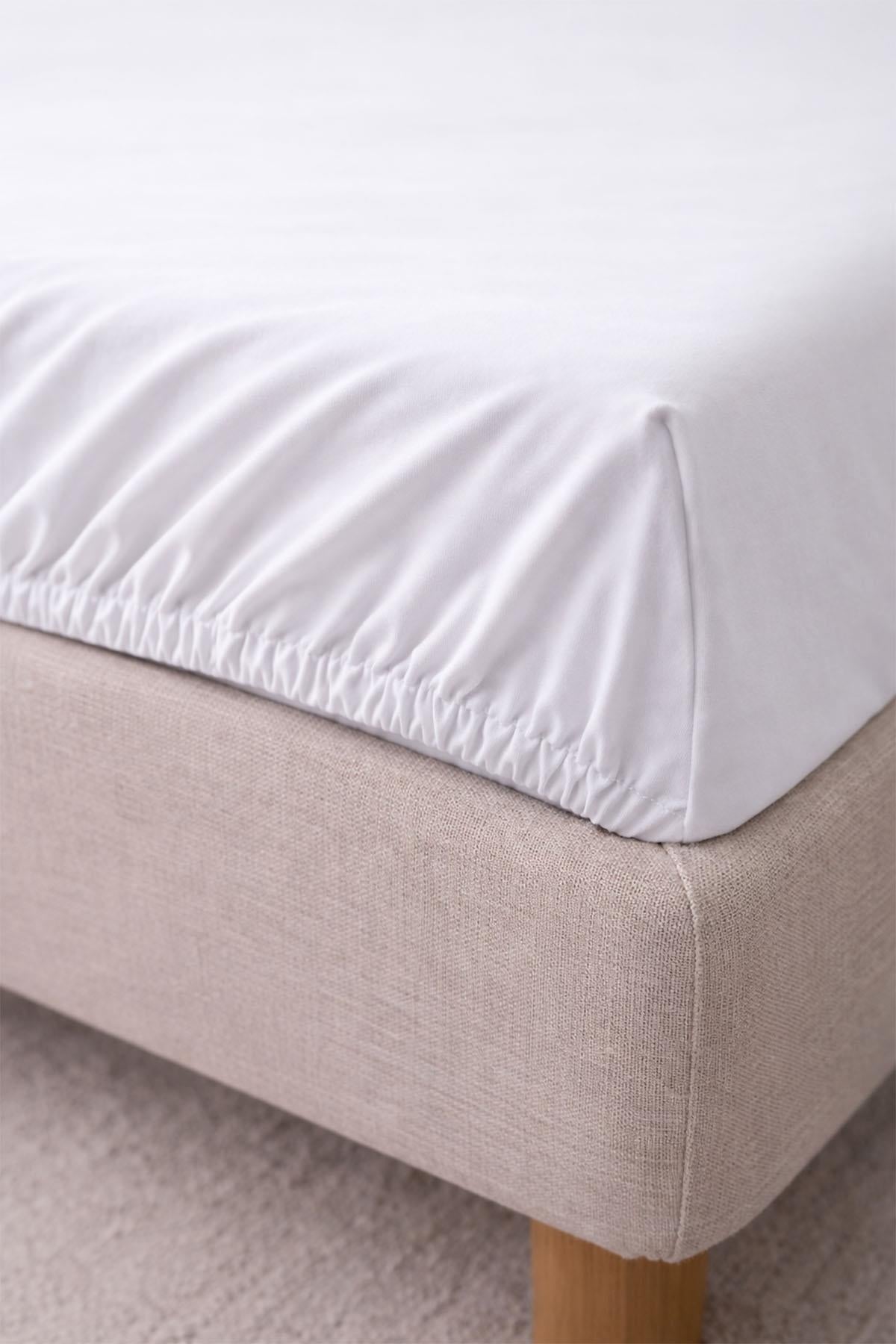 Basic Cotton Sateen Fitted Sheet with Elastic All Around (160 x 200 cm)