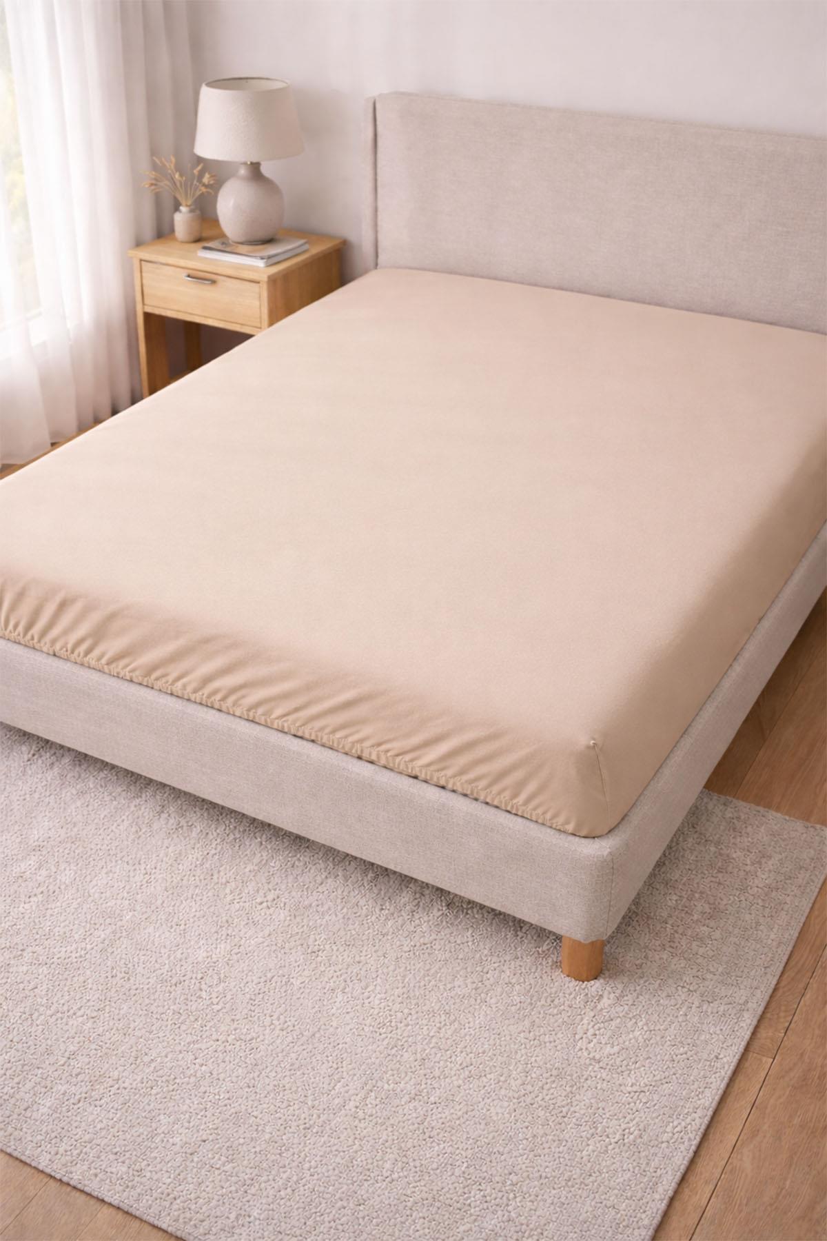 Basic Cotton Satin Super King Size Full Fitted Sheet (200 x 200 cm)