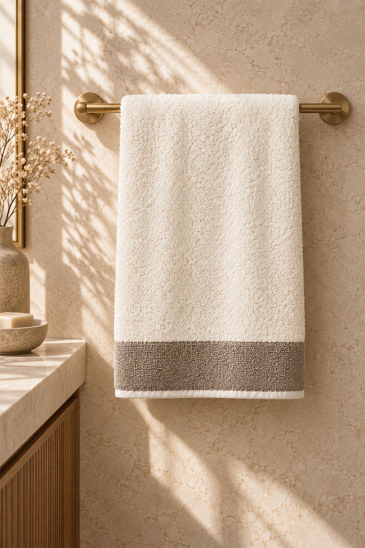 Pofina Low Twist Fluffy Face Towel (50 x 90 cm)
